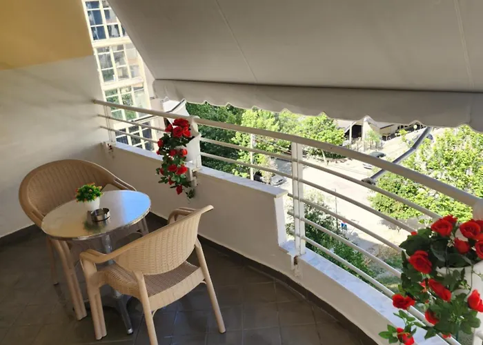 Seasons Apartment\'S Vlora