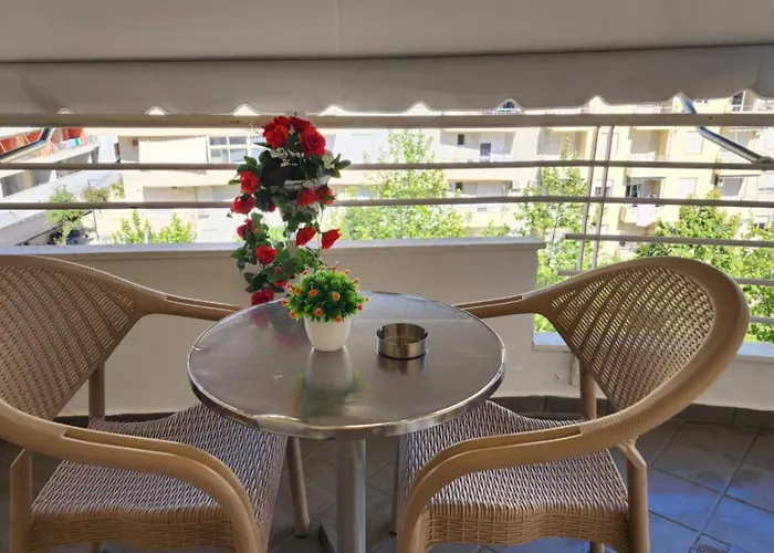Seasons Apartment\'S Vlora