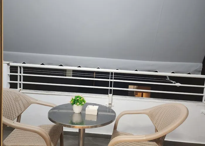 Seasons Apartment\'S Vlora