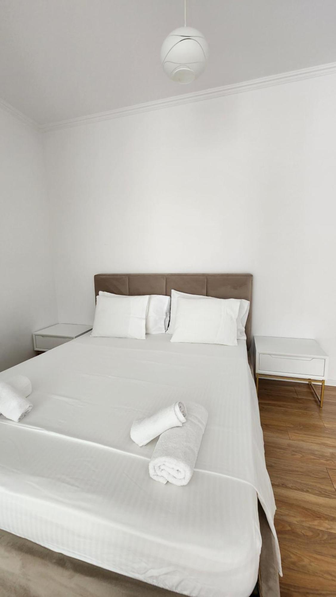 Seasons Apartment's Apartment