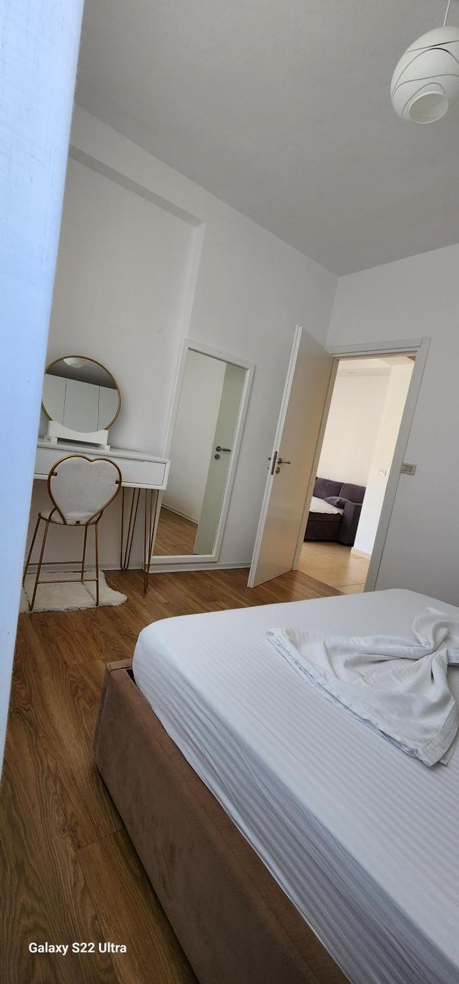 Seasons Apartment's Vlorë